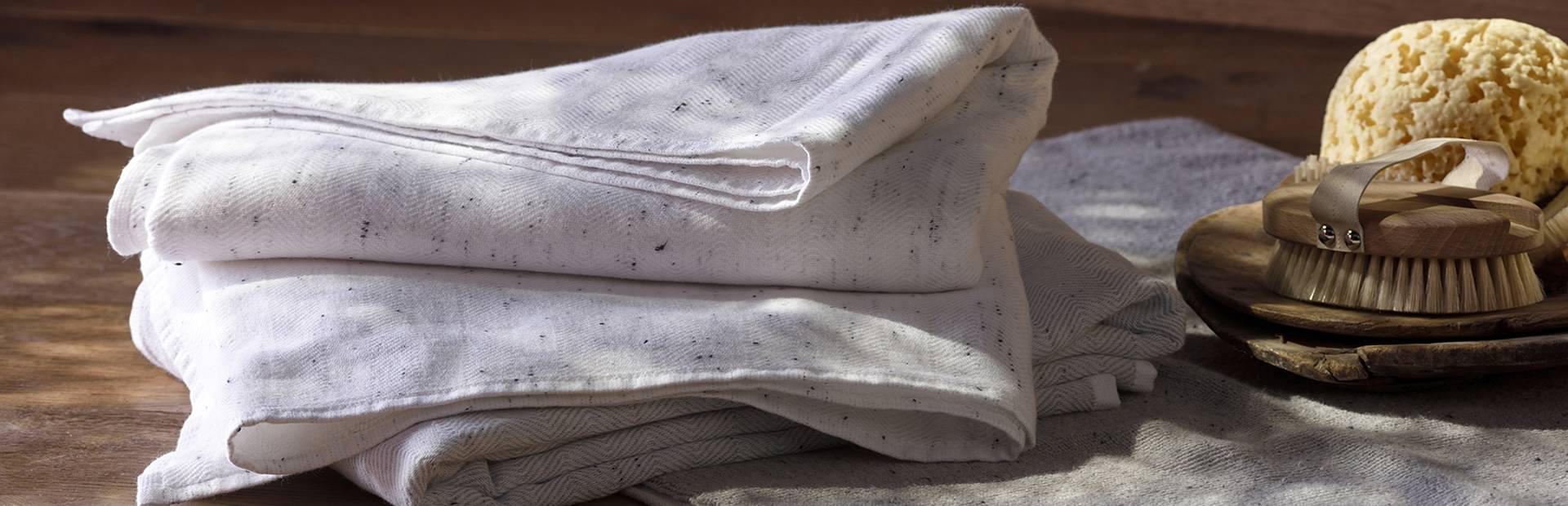 TOWEL COLLECTION